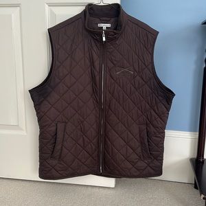 Men’s brown quilted Sea Island Shooting School Peter Millar vest